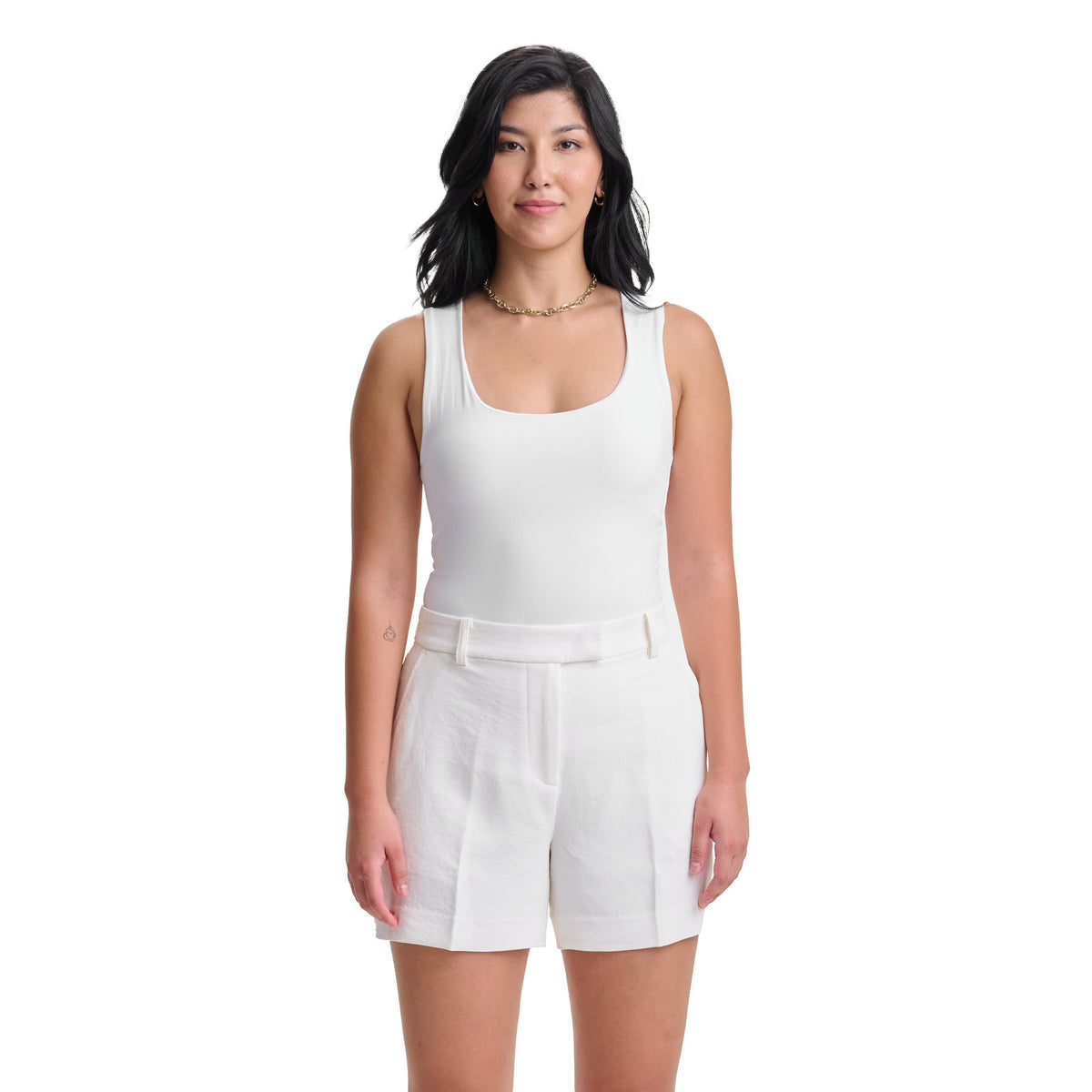 the avia tailored short