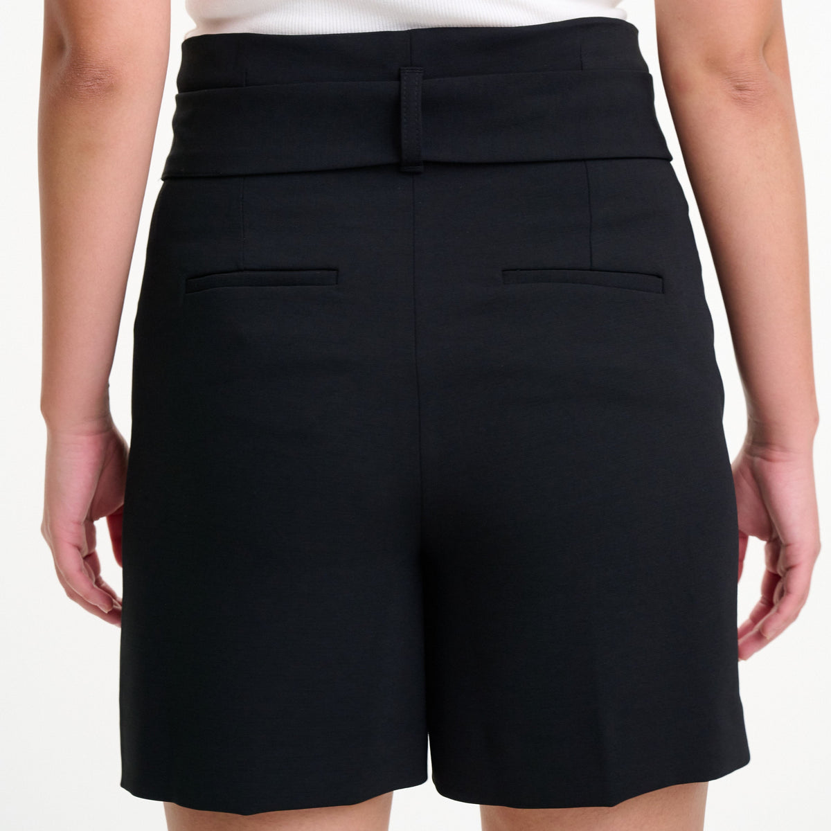 the libbi paperbag short