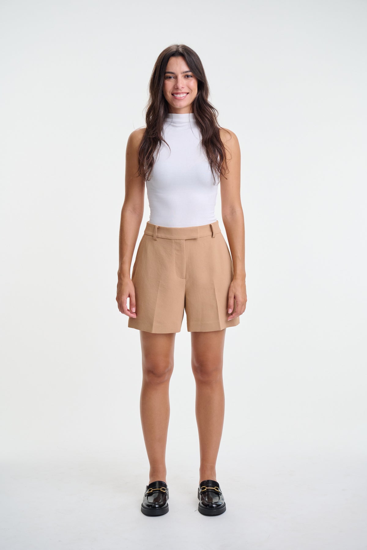 the avia tailored short